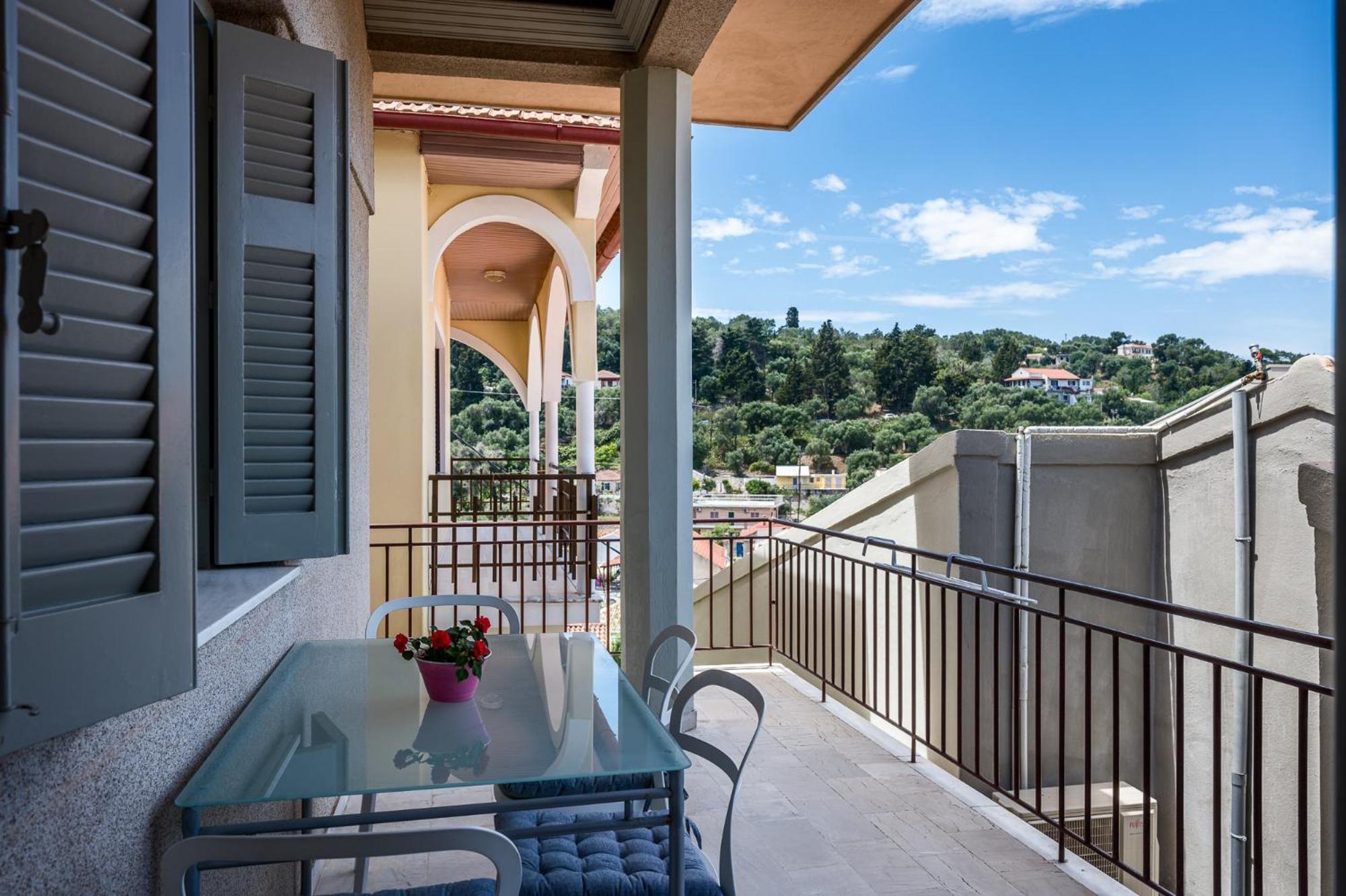 Agaloula Centrally Located Apartments, Lakka Luaran gambar