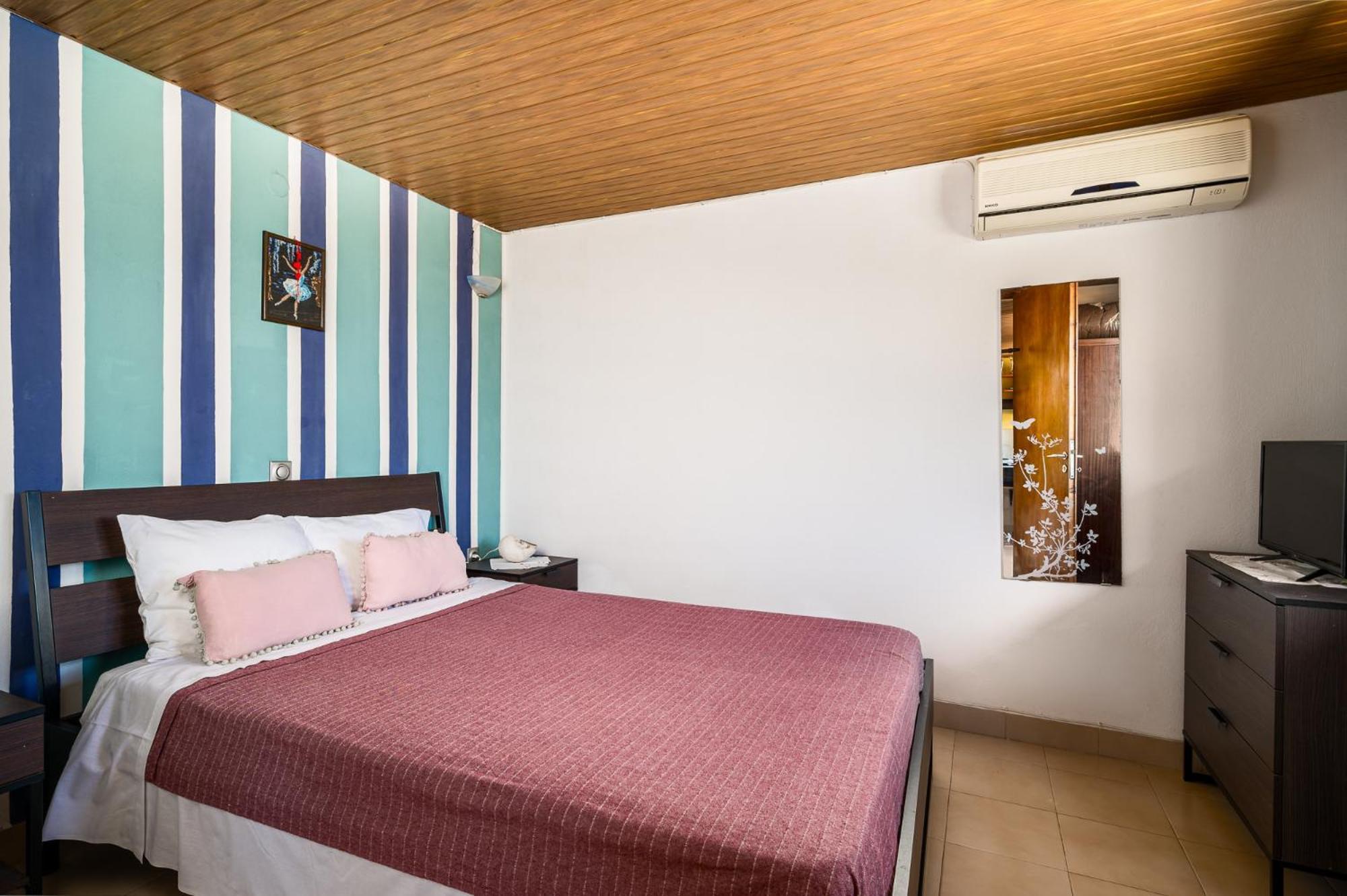 Agaloula Centrally Located Apartments, Lakka Luaran gambar